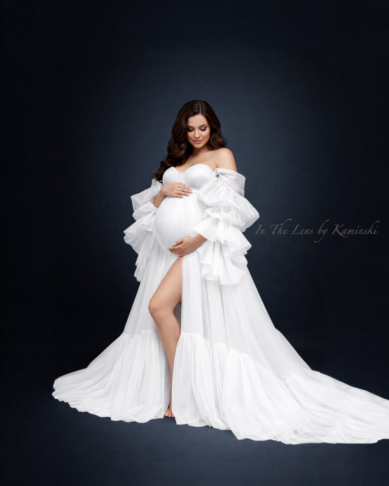 maternity photoshoot Windsor Ontario