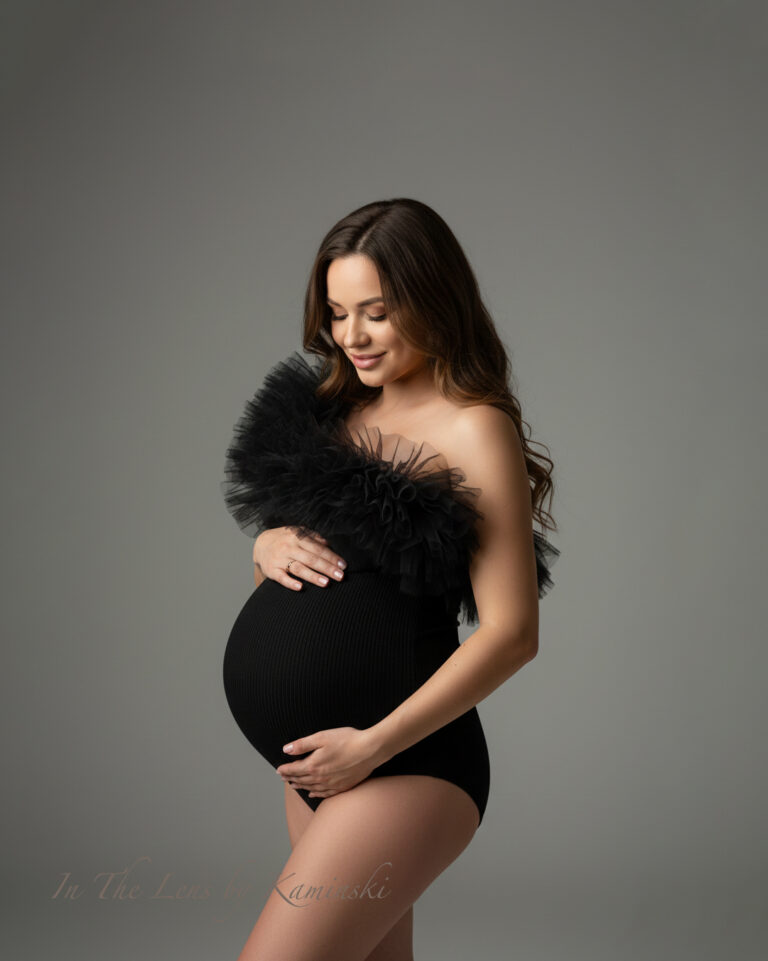 maternity photoshoot Windsor Ontario